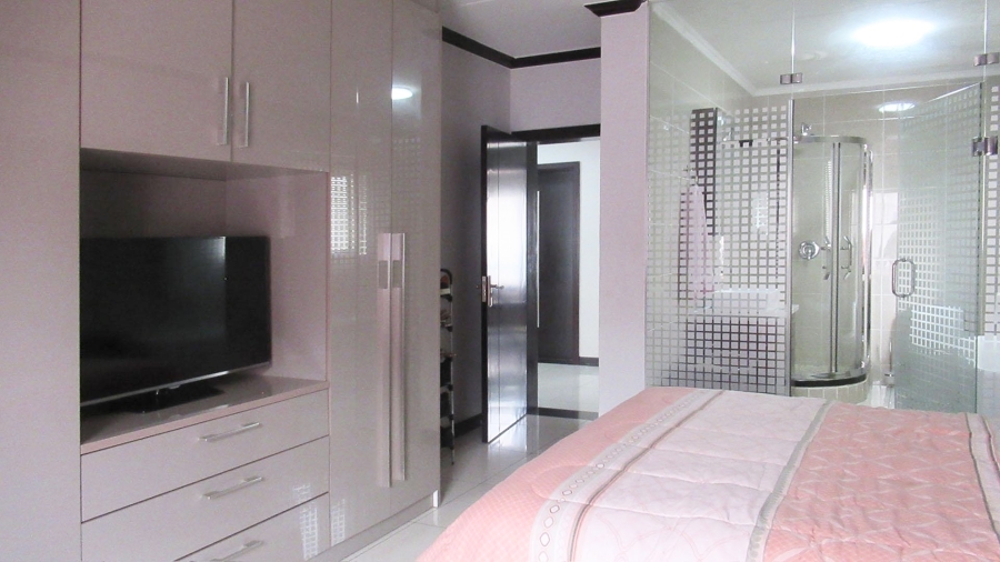 3 Bedroom Property for Sale in Carlswald Gauteng