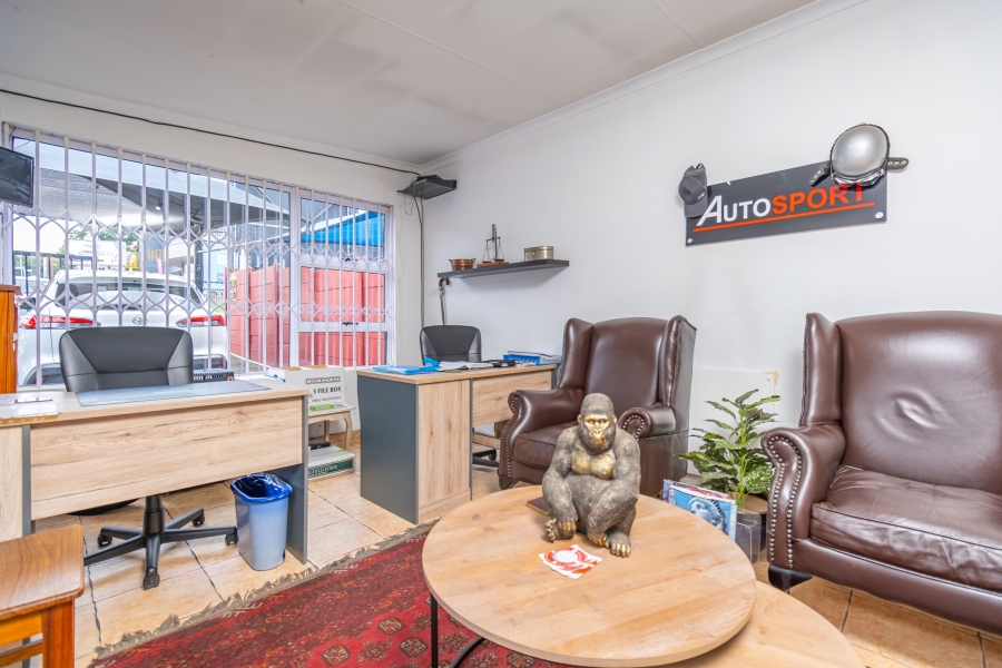 To Let commercial Property for Rent in Bordeaux Gauteng