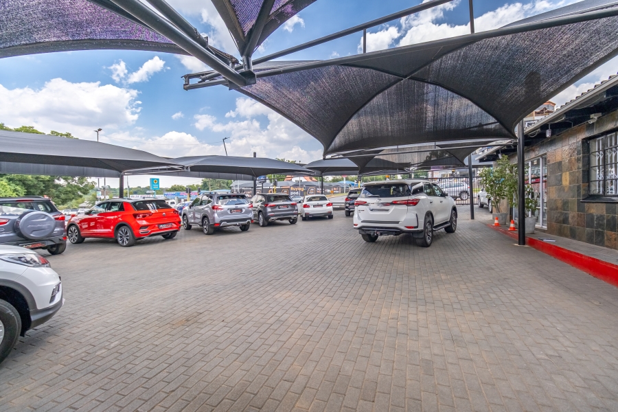 To Let commercial Property for Rent in Bordeaux Gauteng