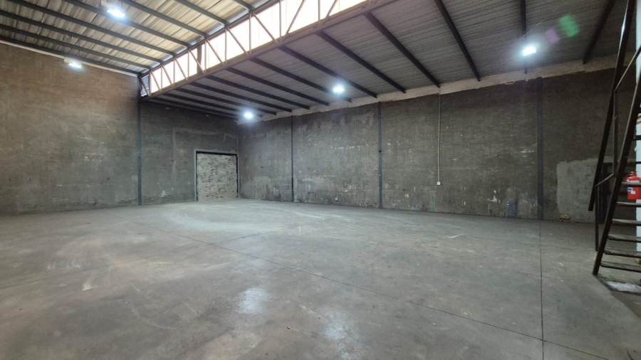 To Let commercial Property for Rent in Hennops Park Industrial Gauteng