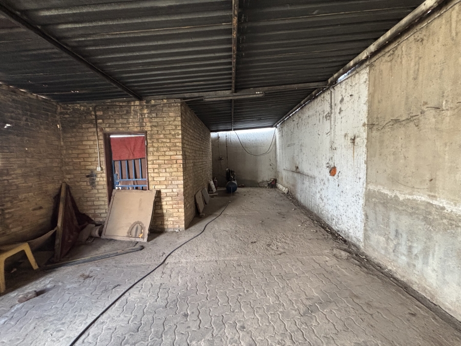 Commercial Property for Sale in Pollak Park Gauteng