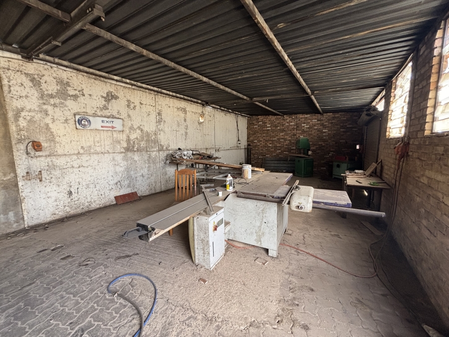 Commercial Property for Sale in Pollak Park Gauteng