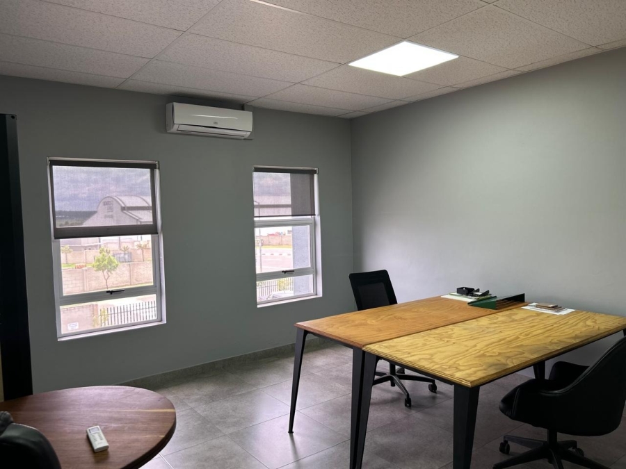 Commercial Property for Sale in Knoppieslaagte Gauteng