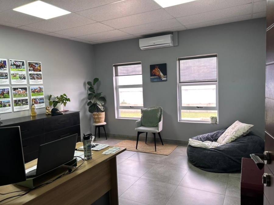 To Let commercial Property for Rent in Knoppieslaagte Gauteng