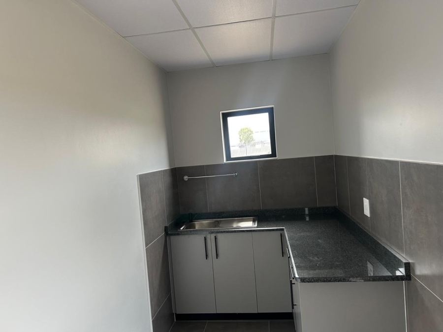 Commercial Property for Sale in Knoppieslaagte Gauteng