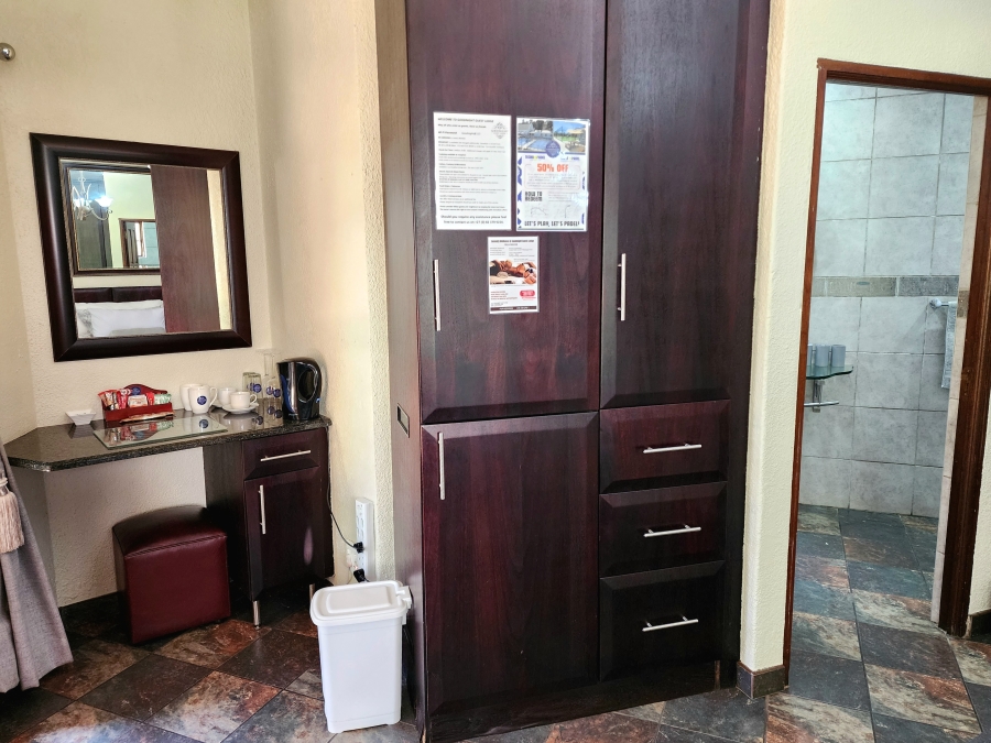 Commercial Property for Sale in Oriel Gauteng