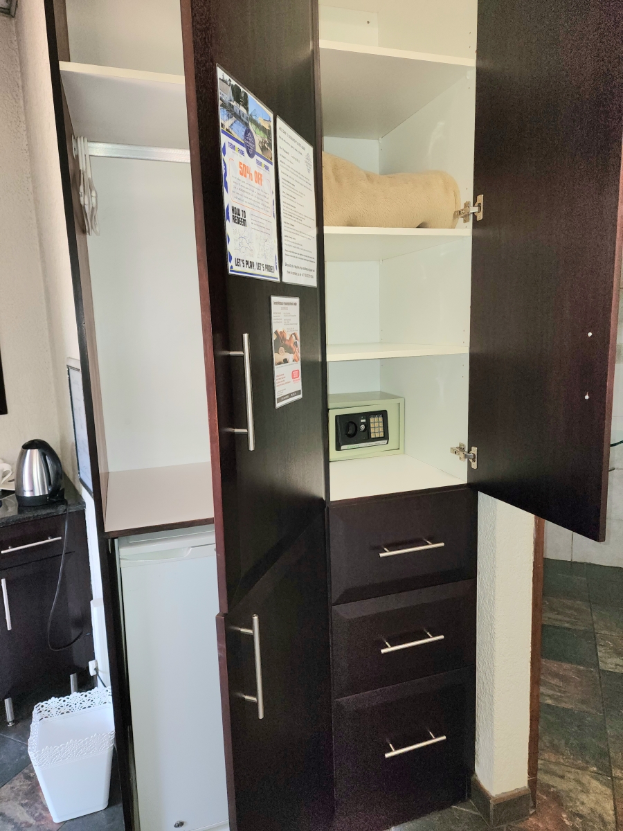 Commercial Property for Sale in Oriel Gauteng