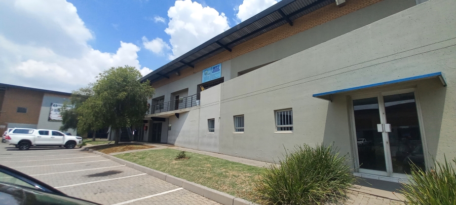 To Let commercial Property for Rent in Germiston Central Gauteng