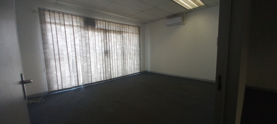 To Let commercial Property for Rent in Germiston Central Gauteng