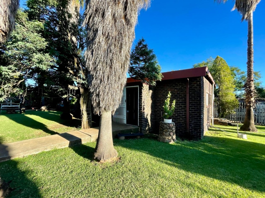 4 Bedroom Property for Sale in Three Rivers East Gauteng