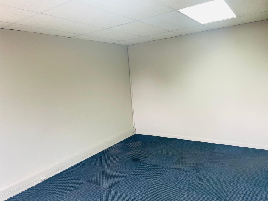 To Let commercial Property for Rent in Halfway Gardens Gauteng