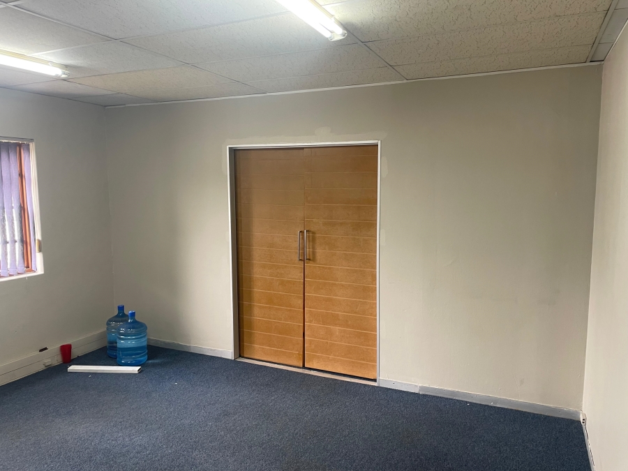 To Let commercial Property for Rent in Halfway Gardens Gauteng