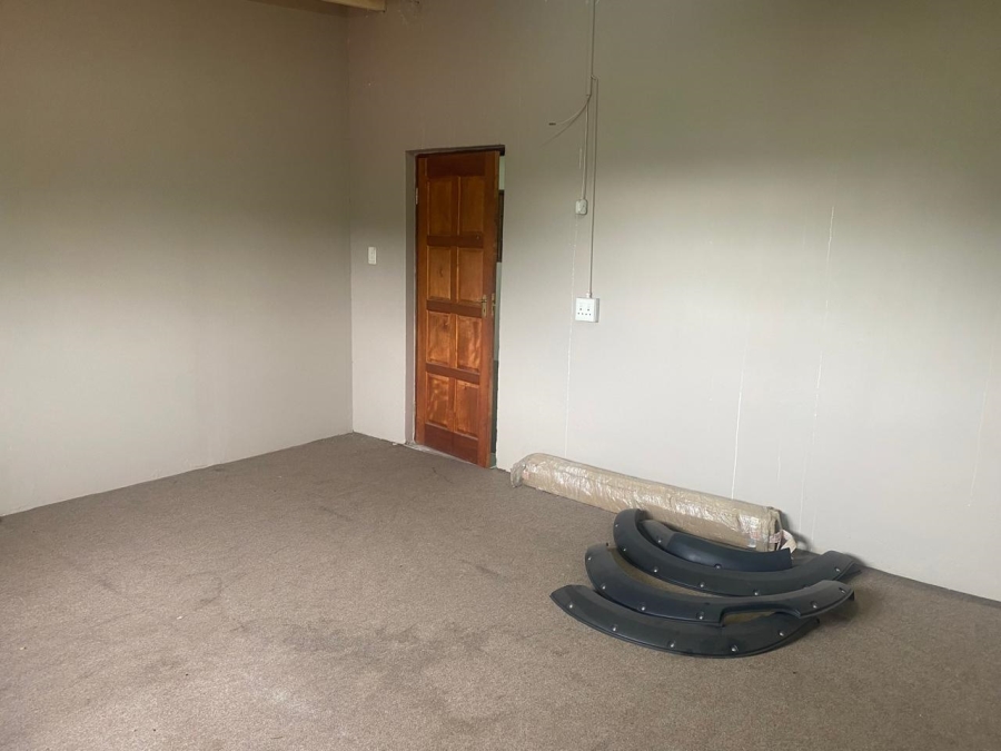 To Let commercial Property for Rent in Wentworth Park Gauteng