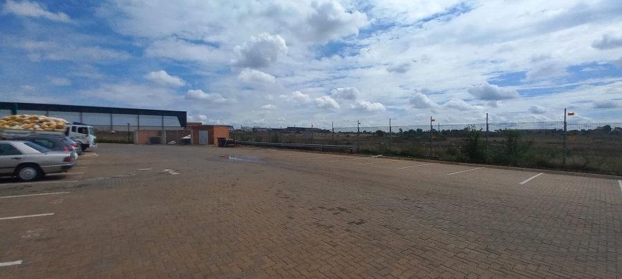 Commercial Property for Sale in Sterkfontein A H Gauteng