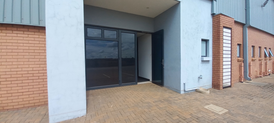Commercial Property for Sale in Sterkfontein A H Gauteng