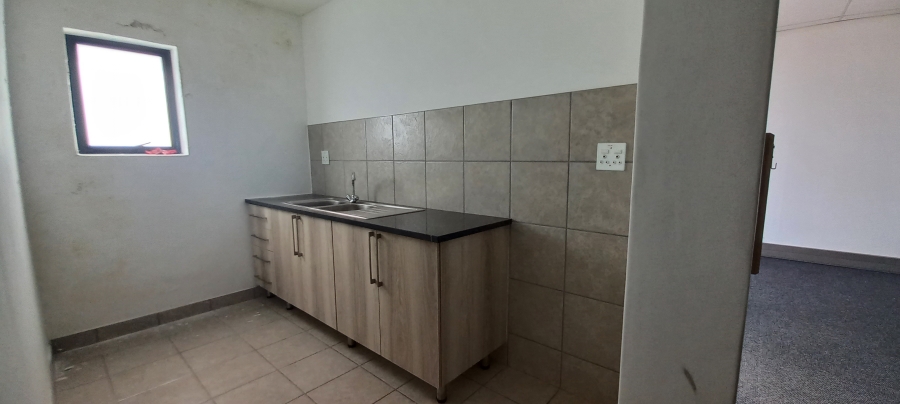 Commercial Property for Sale in Sterkfontein A H Gauteng