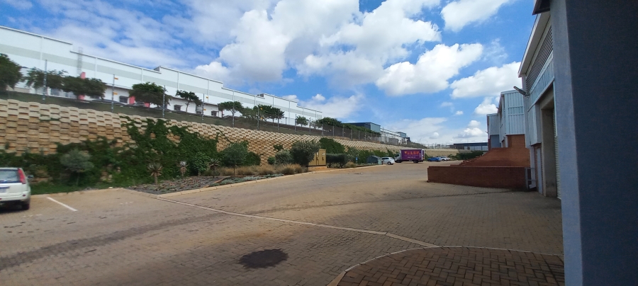 Commercial Property for Sale in Sterkfontein A H Gauteng
