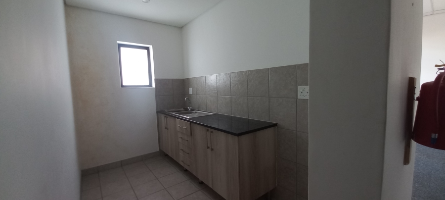 Commercial Property for Sale in Sterkfontein A H Gauteng