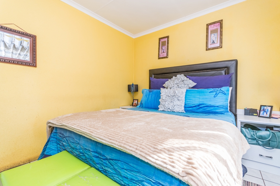 2 Bedroom Property for Sale in Kagiso Gauteng