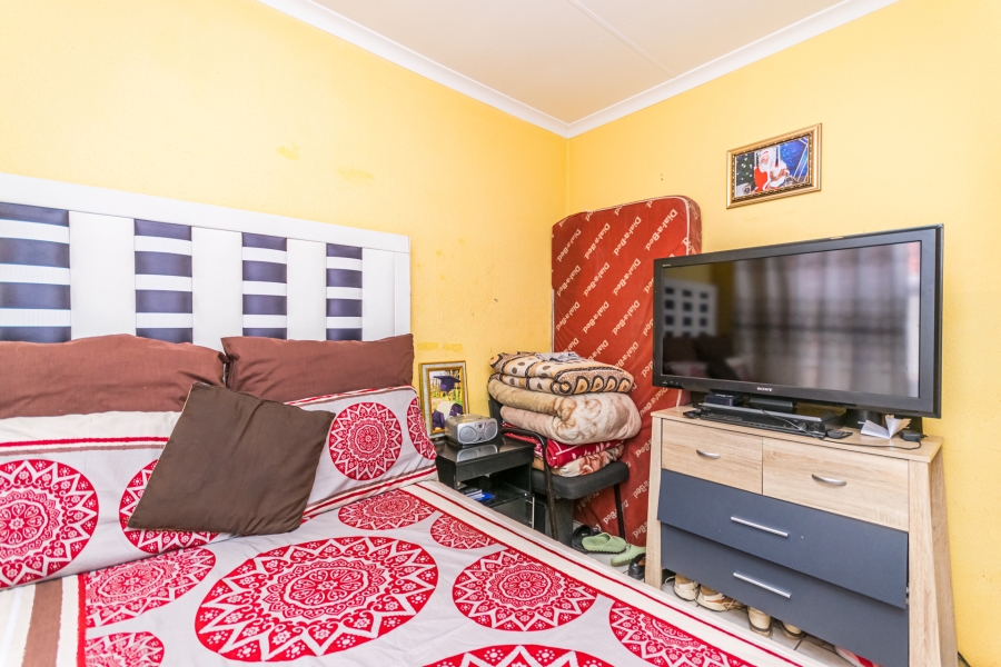 2 Bedroom Property for Sale in Kagiso Gauteng