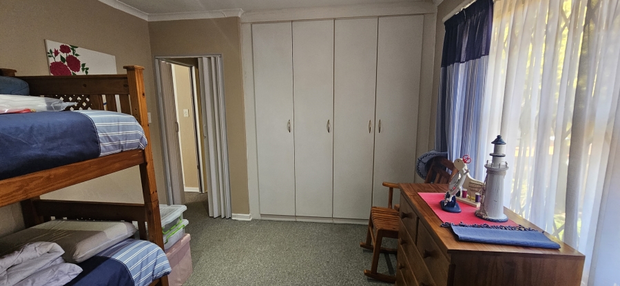 3 Bedroom Property for Sale in New Redruth Gauteng