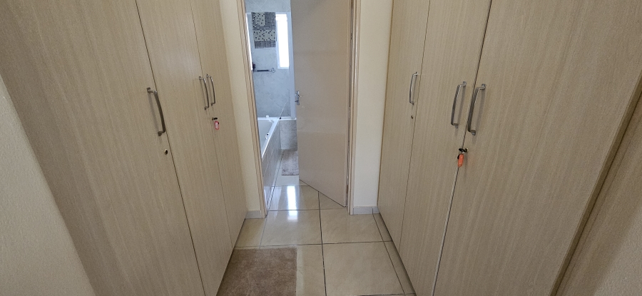 3 Bedroom Property for Sale in Randhart Gauteng