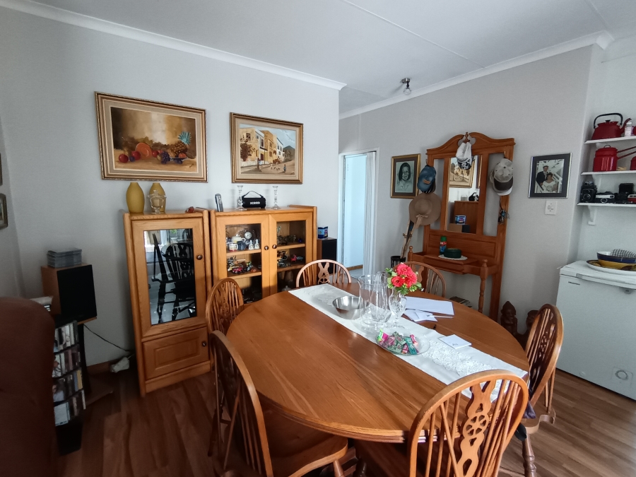 2 Bedroom Property for Sale in Verwoerdpark Gauteng