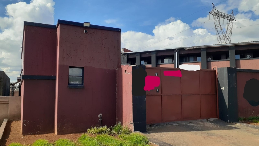 Commercial Property for Sale in Bophelong Gauteng