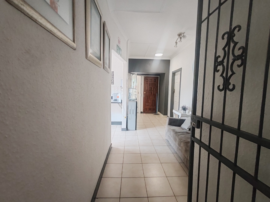 7 Bedroom Property for Sale in Edendale Gauteng