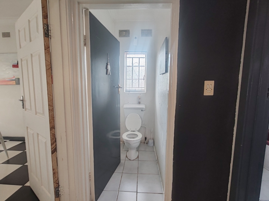 7 Bedroom Property for Sale in Edendale Gauteng