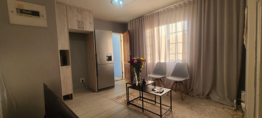 2 Bedroom Property for Sale in Sharonlea Gauteng