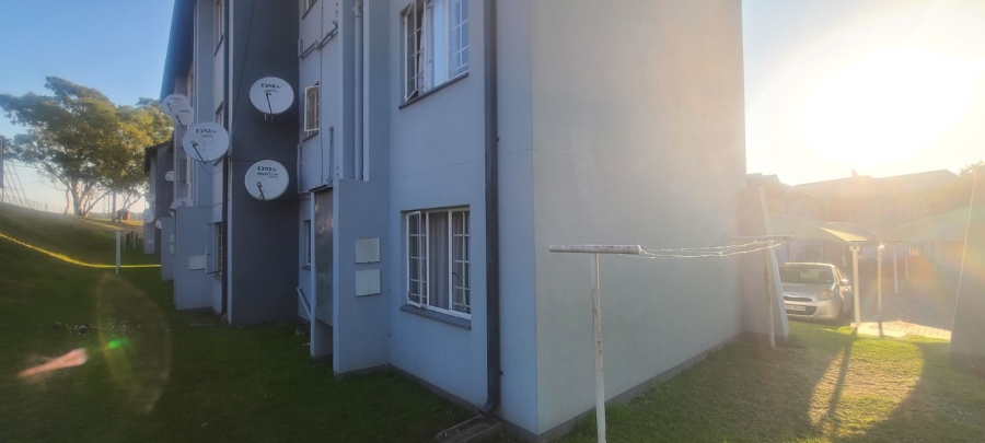 2 Bedroom Property for Sale in Sharonlea Gauteng