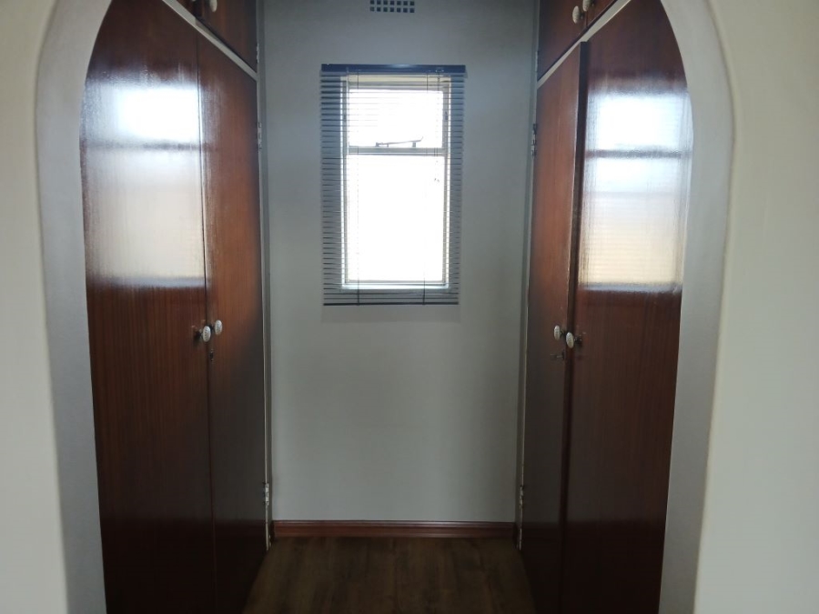 3 Bedroom Property for Sale in Helikonpark Gauteng