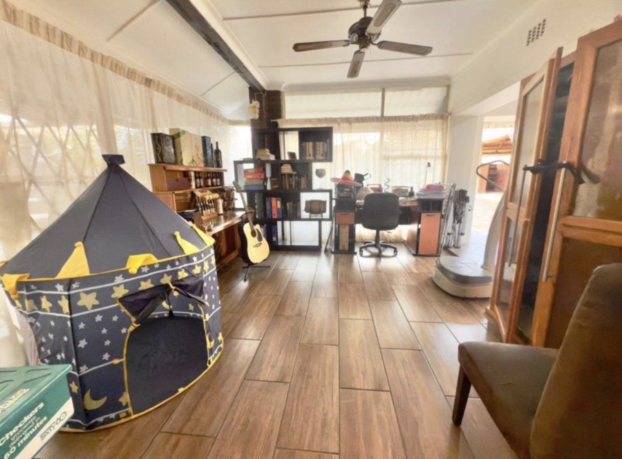 4 Bedroom Property for Sale in Dalpark Proper Gauteng