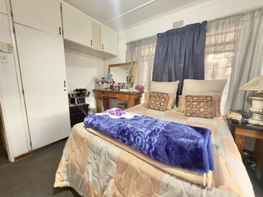 4 Bedroom Property for Sale in Dalpark Proper Gauteng