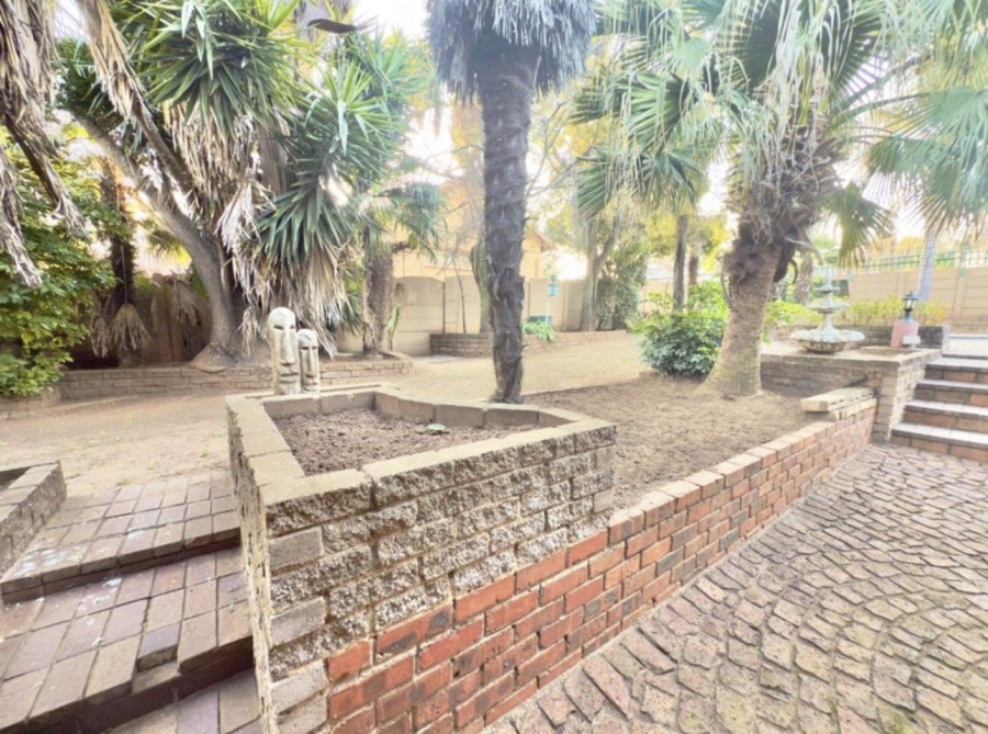 4 Bedroom Property for Sale in Dalpark Proper Gauteng