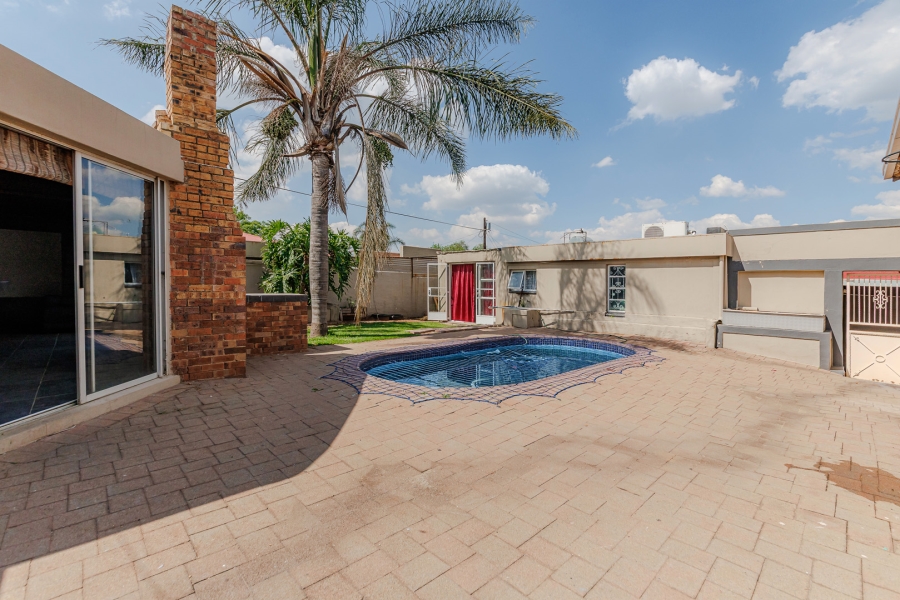 3 Bedroom Property for Sale in Whiteridge Gauteng