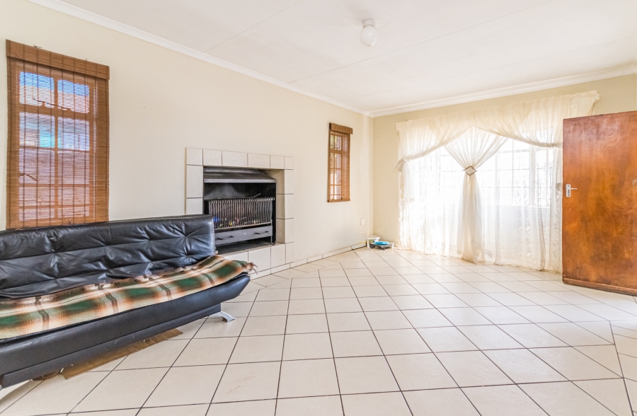 3 Bedroom Property for Sale in Kagiso Gauteng