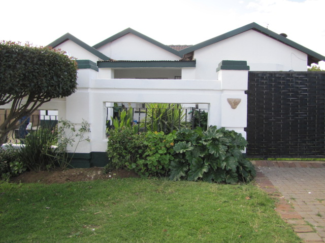 3 Bedroom Property for Sale in Kagiso Gauteng
