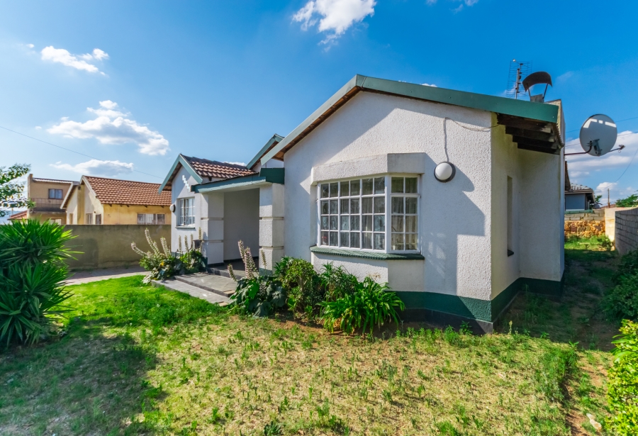 3 Bedroom Property for Sale in Kagiso Gauteng