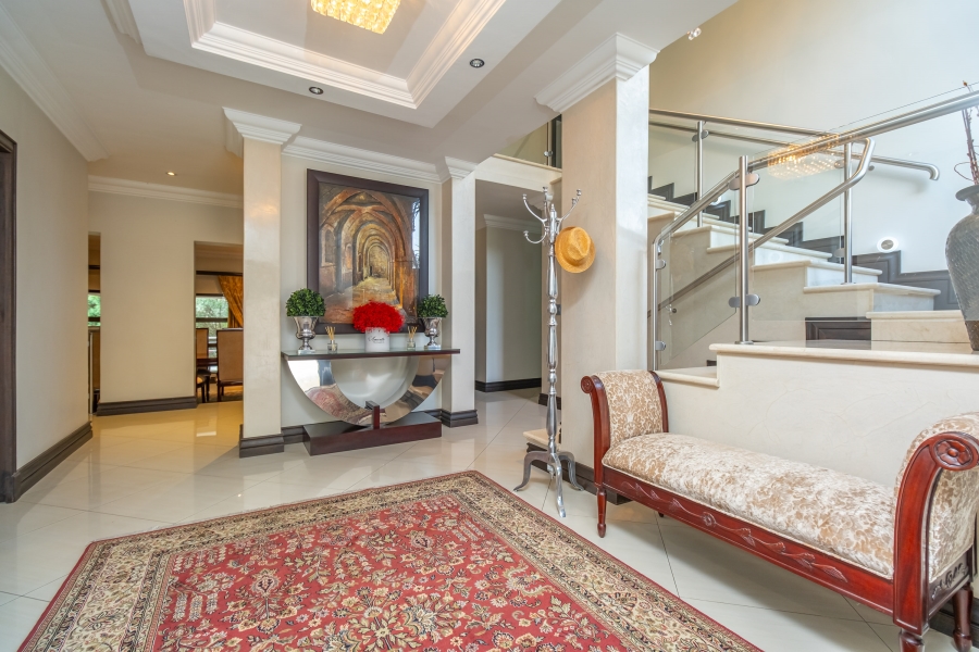 5 Bedroom Property for Sale in Broadacres Gauteng