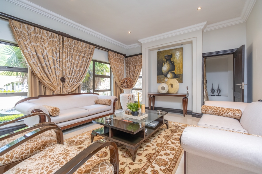 5 Bedroom Property for Sale in Broadacres Gauteng