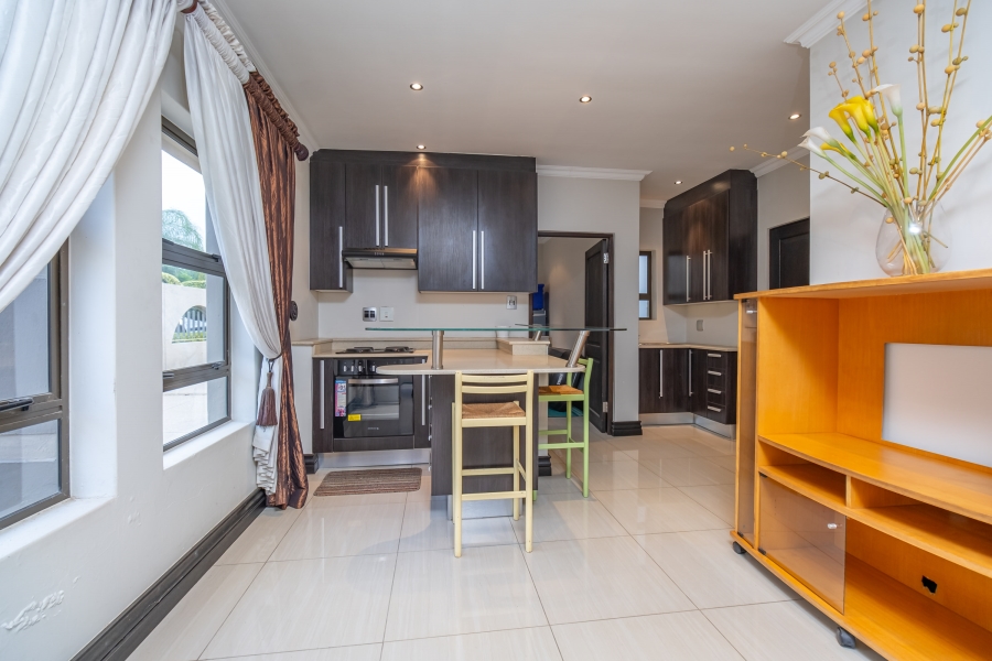 5 Bedroom Property for Sale in Broadacres Gauteng