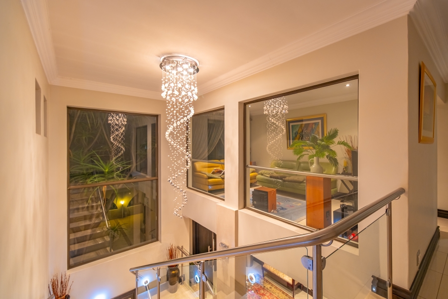 5 Bedroom Property for Sale in Broadacres Gauteng