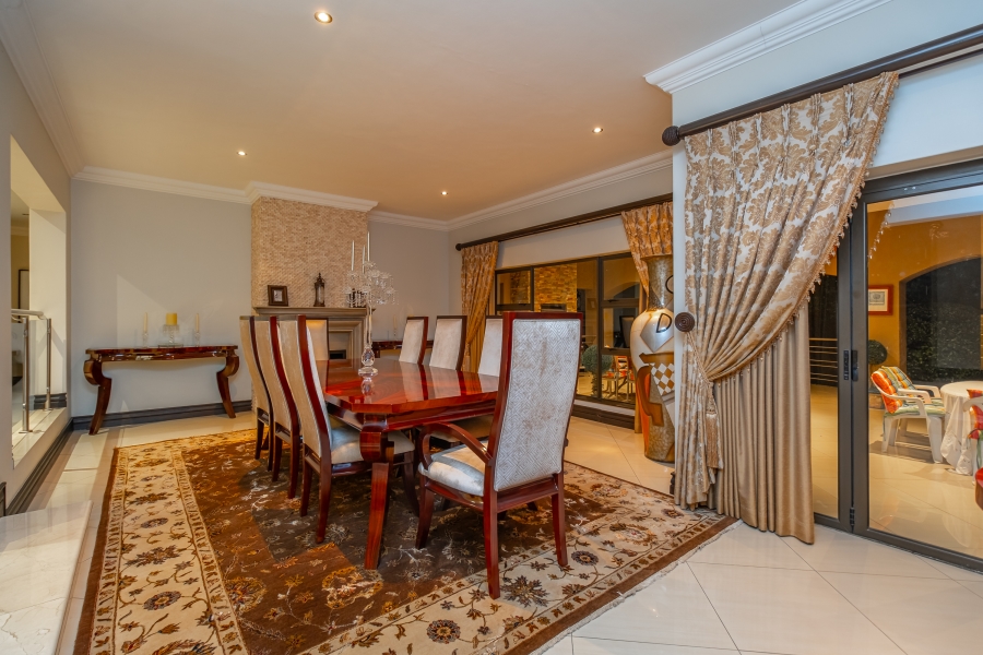 5 Bedroom Property for Sale in Broadacres Gauteng