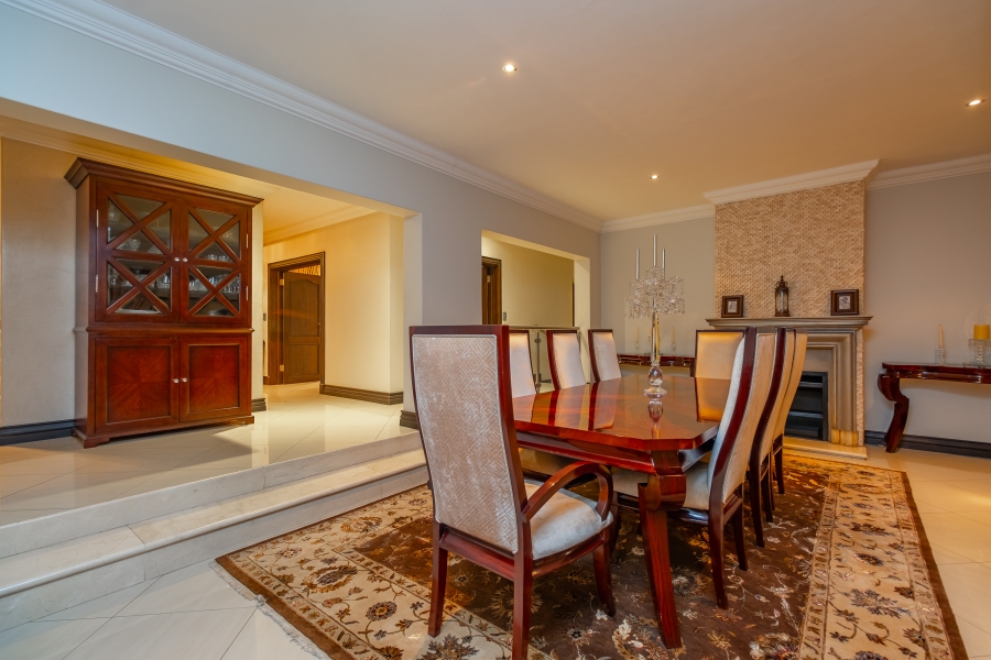 5 Bedroom Property for Sale in Broadacres Gauteng