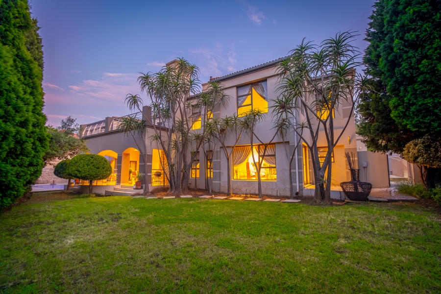 5 Bedroom Property for Sale in Broadacres Gauteng