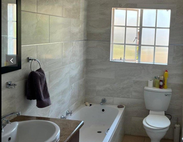 3 Bedroom Property for Sale in Amorosa Gauteng