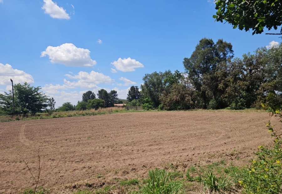 3 Bedroom Property for Sale in Lamontpark Gauteng