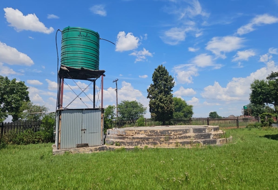 3 Bedroom Property for Sale in Lamontpark Gauteng